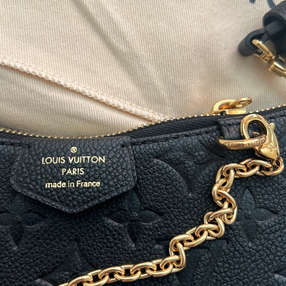 Louis Vuitton Easy Pouch On Strap - Black Monogram Empreinte Leather - Picture 4 of 11